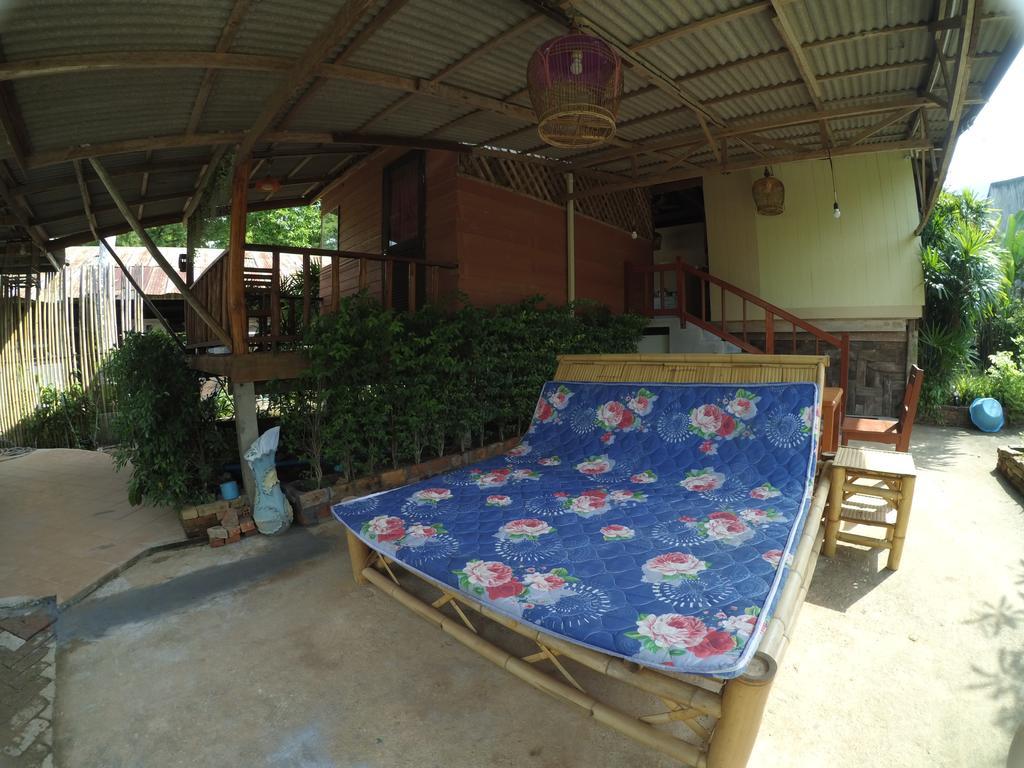 Hostel Fundee House Ao Nang Exterior foto